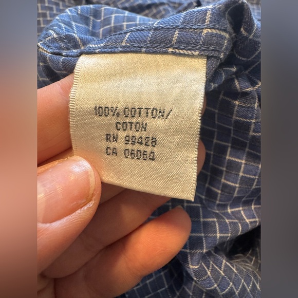 Bugatchi Button Down Shaped Fit Cotton Shirt Size Small Navy Print 100% cotton - Picture 9 of 10